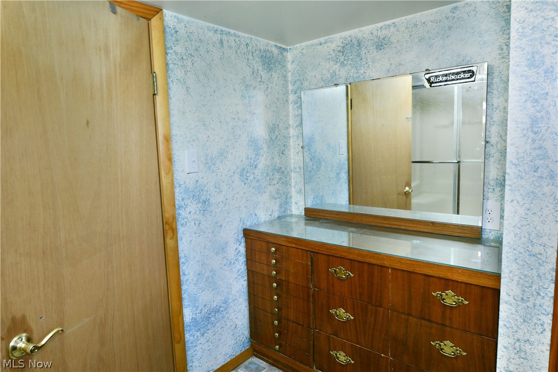 4363 Rambler Avenue Newton Falls OH 44444