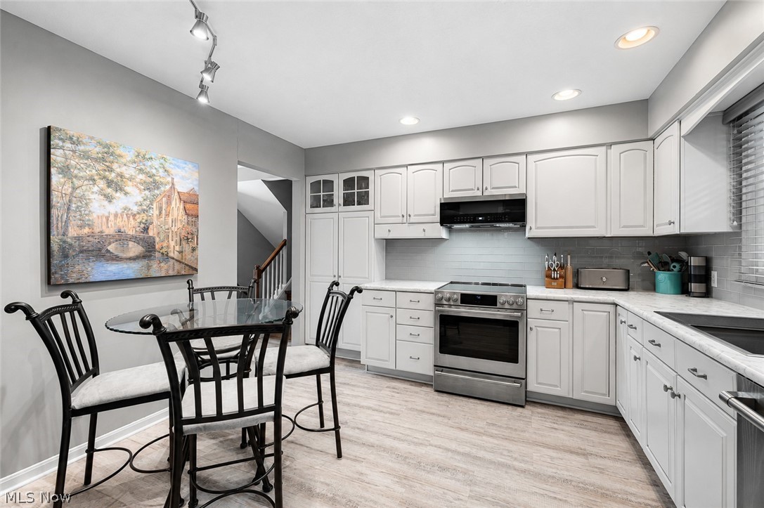 31635 Newbury Boulevard Avon Lake OH 44012