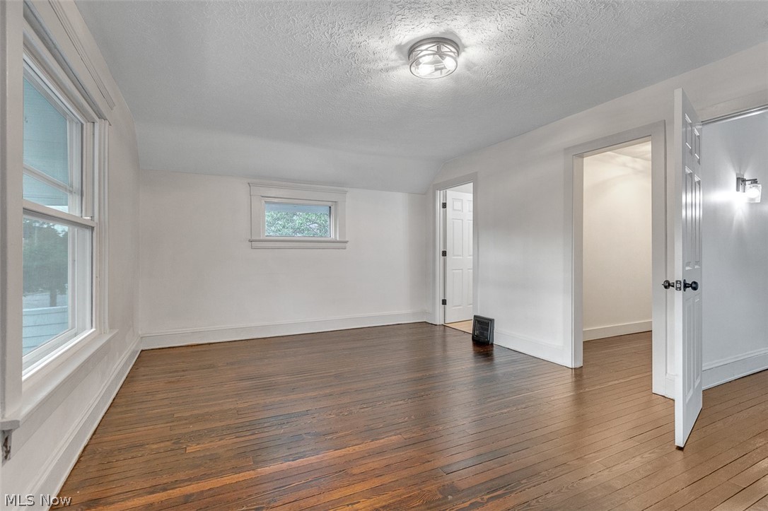 1567 Coutant Avenue Lakewood OH 44107