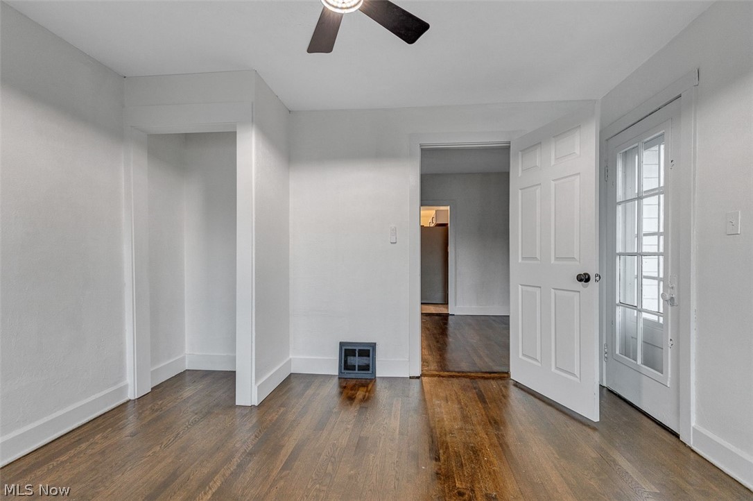 1567 Coutant Avenue Lakewood OH 44107