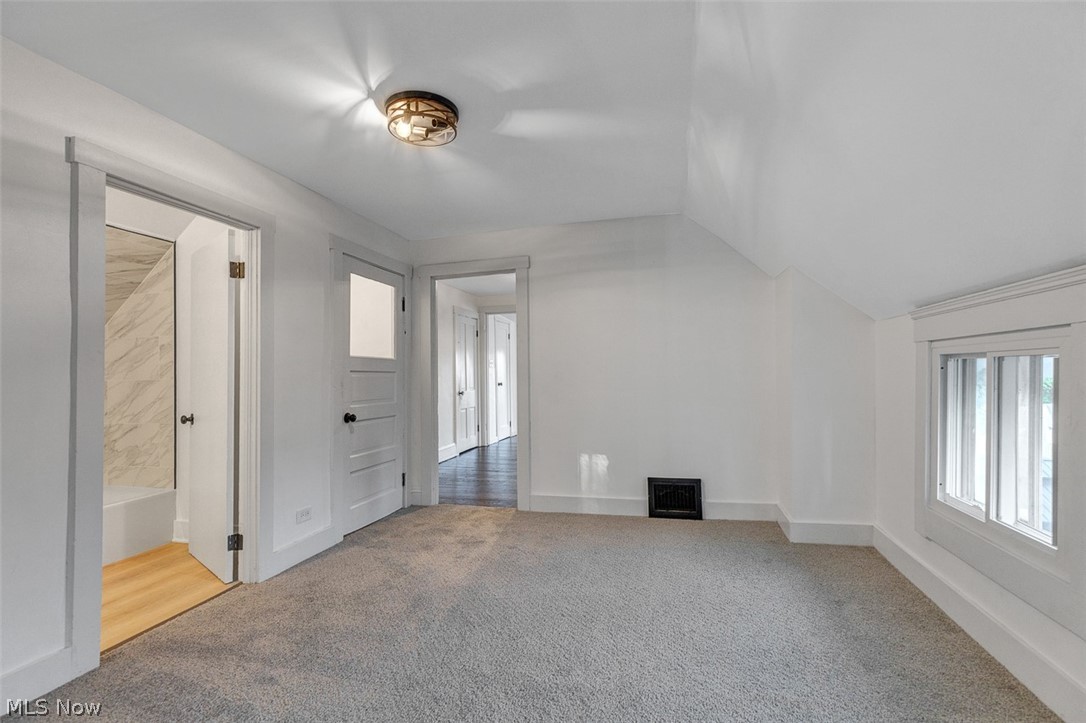 1567 Coutant Avenue Lakewood OH 44107