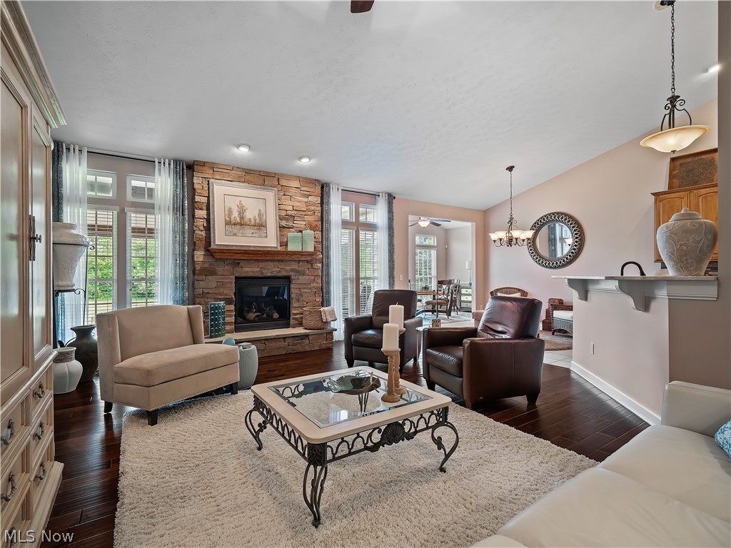 39178 Hawthorne Drive Avon OH 44011