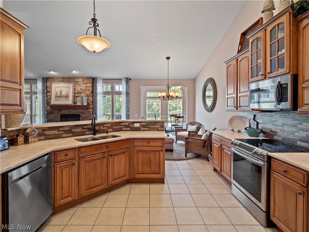 39178 Hawthorne Drive Avon OH 44011