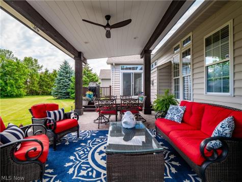 39178 Hawthorne Drive Avon OH 44011