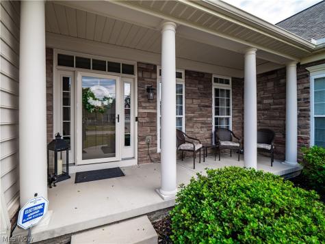 39178 Hawthorne Drive Avon OH 44011