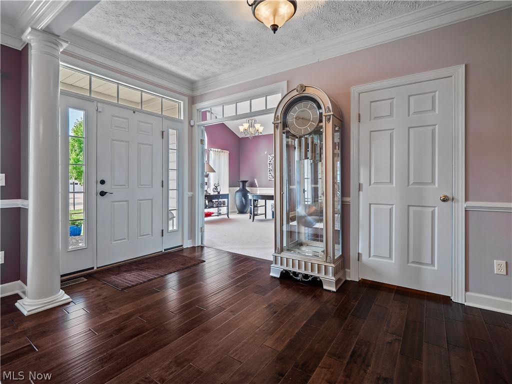 39178 Hawthorne Drive Avon OH 44011