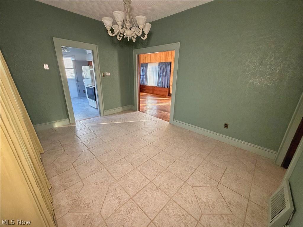 1512 Wyoming Avenue East Liverpool OH 43920
