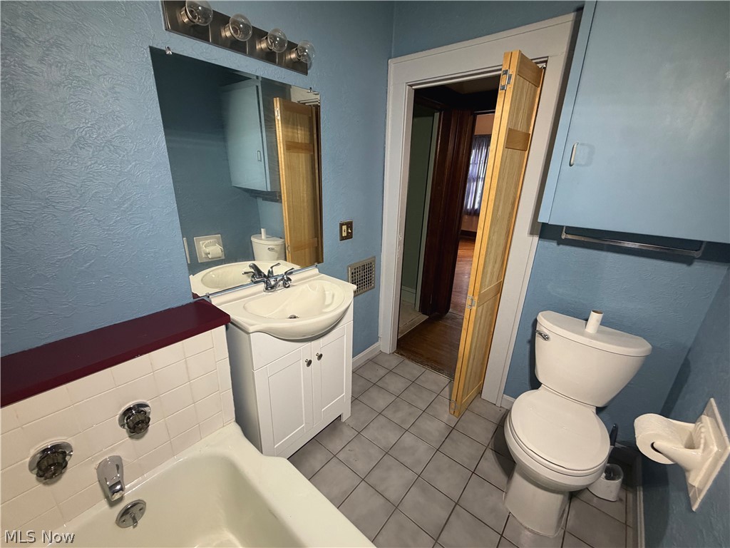 1512 Wyoming Avenue East Liverpool OH 43920