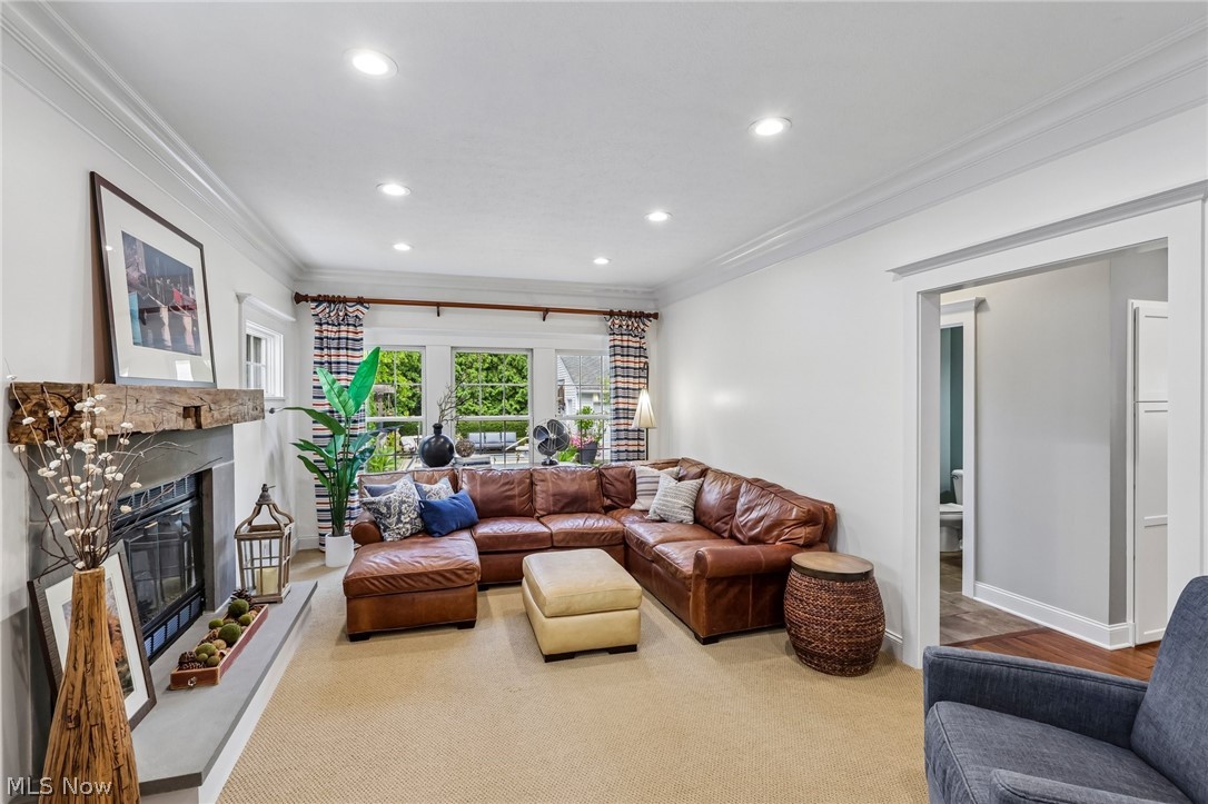 21160 Beachwood Drive Rocky River OH 44116