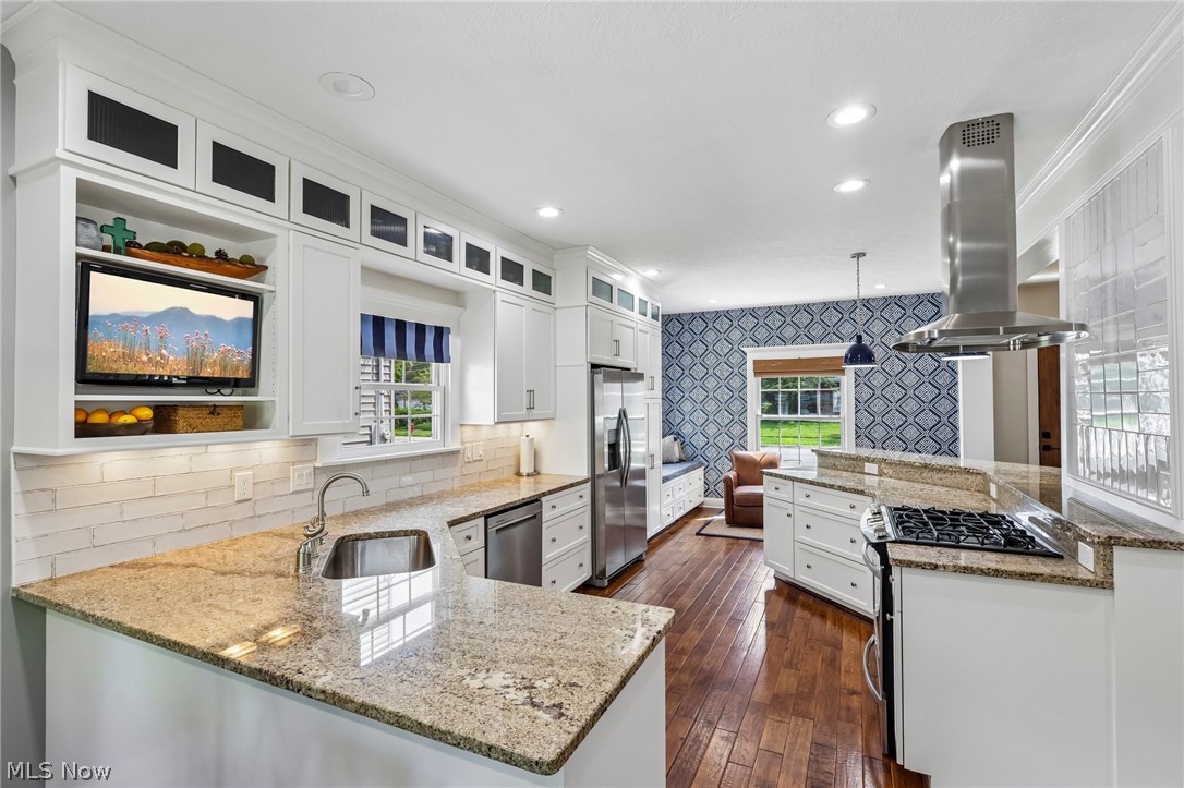 21160 Beachwood Drive Rocky River OH 44116