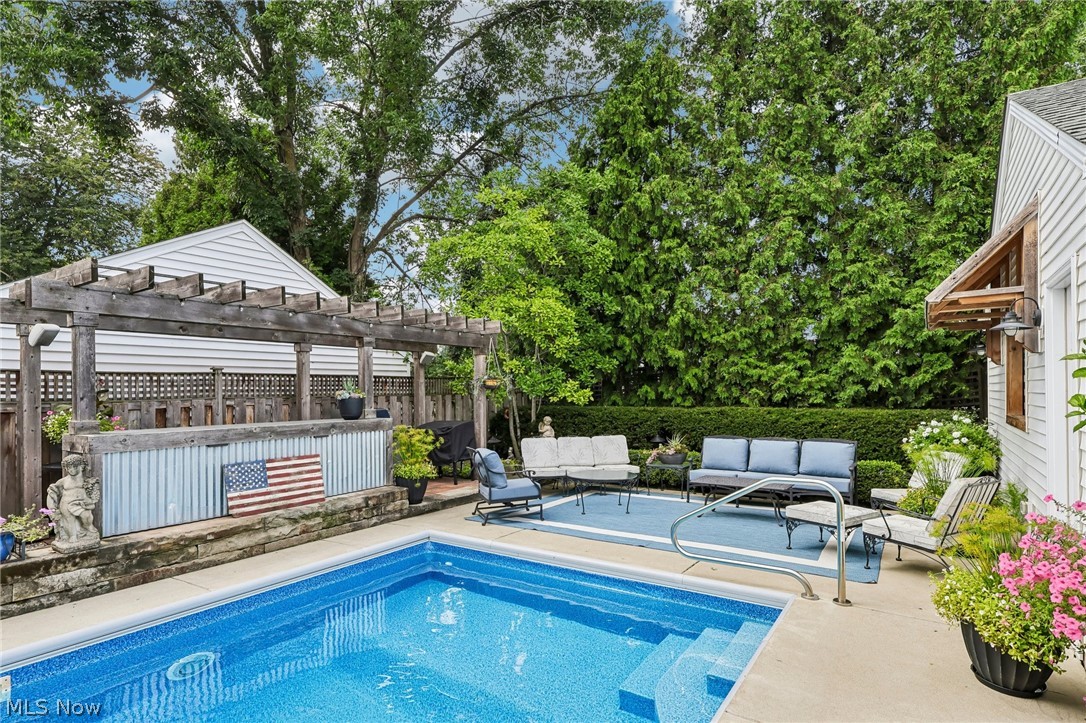 21160 Beachwood Drive Rocky River OH 44116