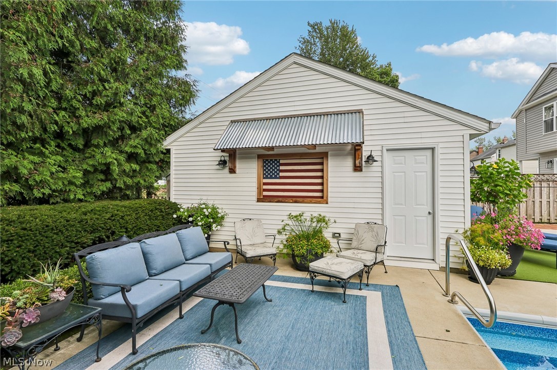 21160 Beachwood Drive Rocky River OH 44116