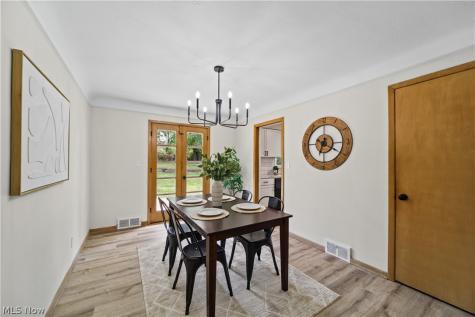 133 Brush Road Richmond Heights OH 44143