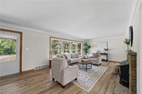 133 Brush Road Richmond Heights OH 44143