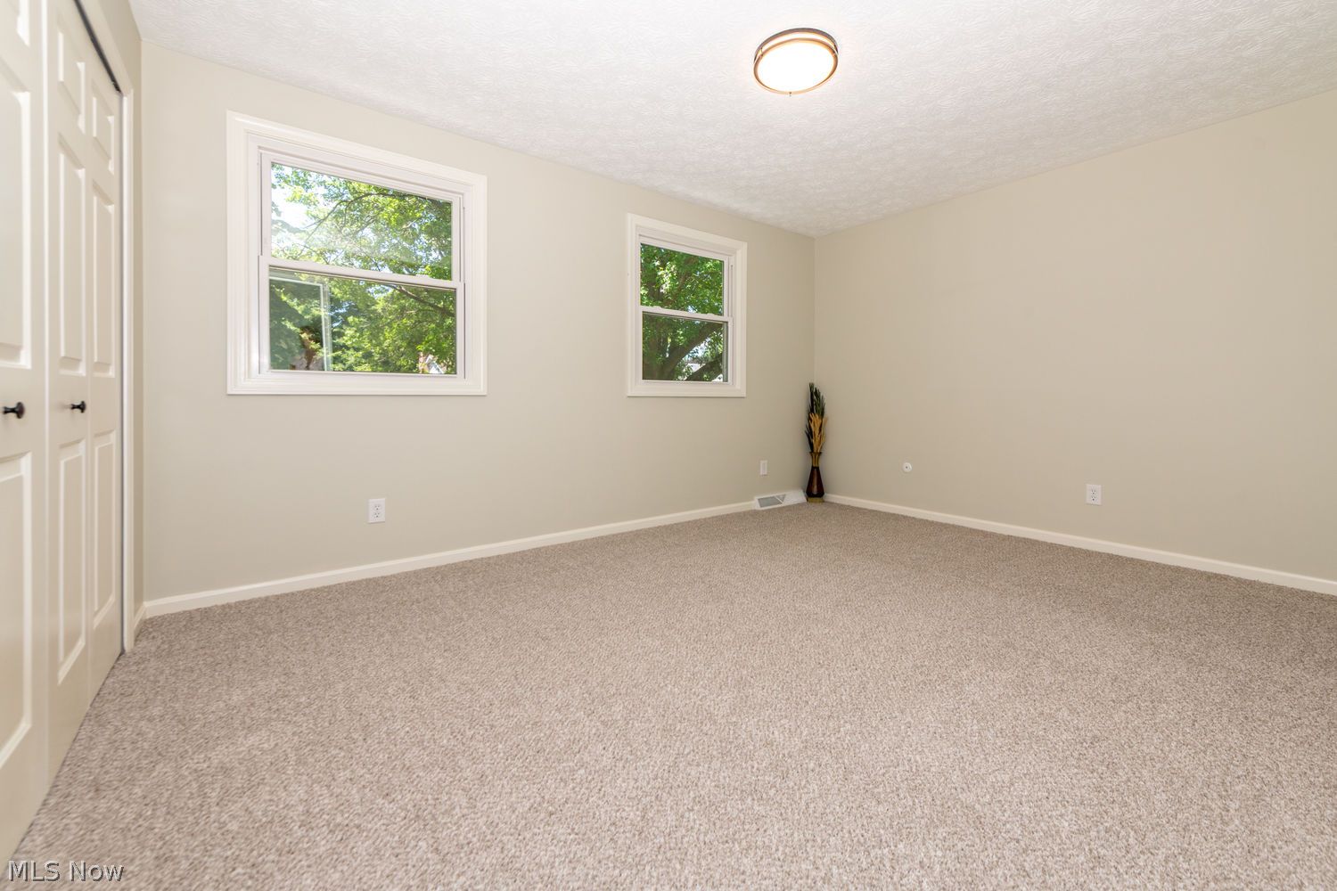 2917 Englewood Drive NE Canton OH 44721