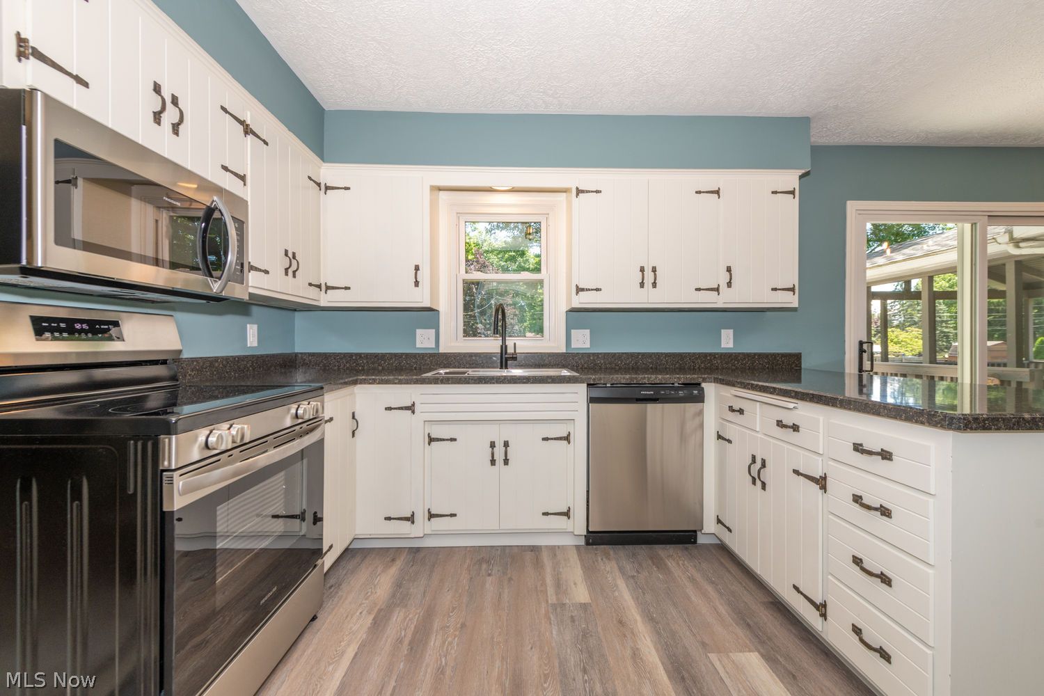 2917 Englewood Drive NE Canton OH 44721