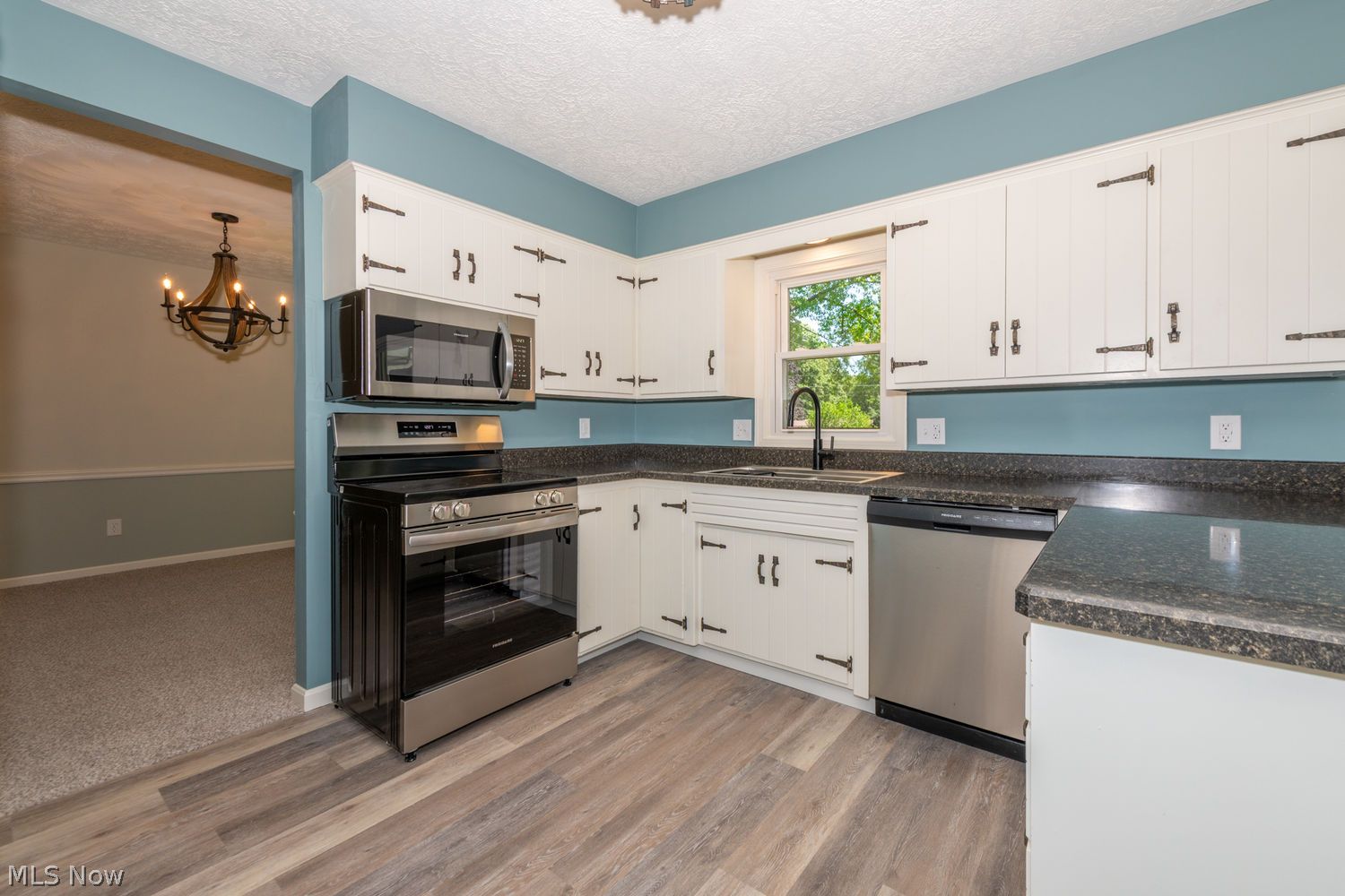 2917 Englewood Drive NE Canton OH 44721