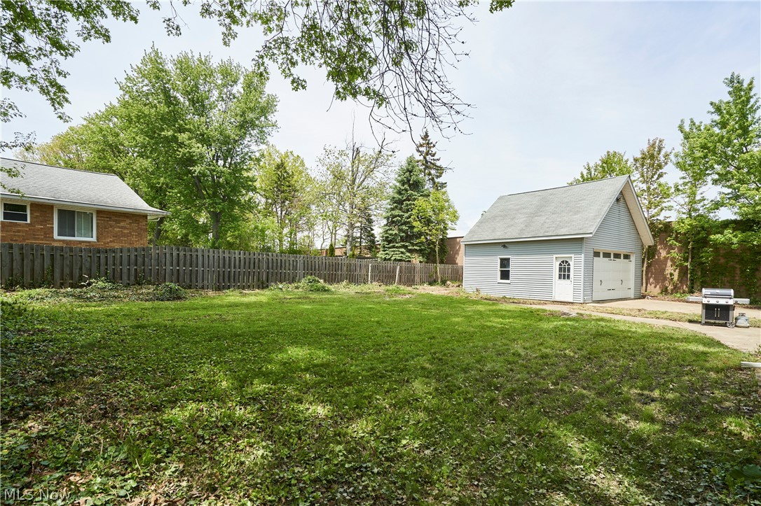 780 Bates Road Rocky River OH 44116