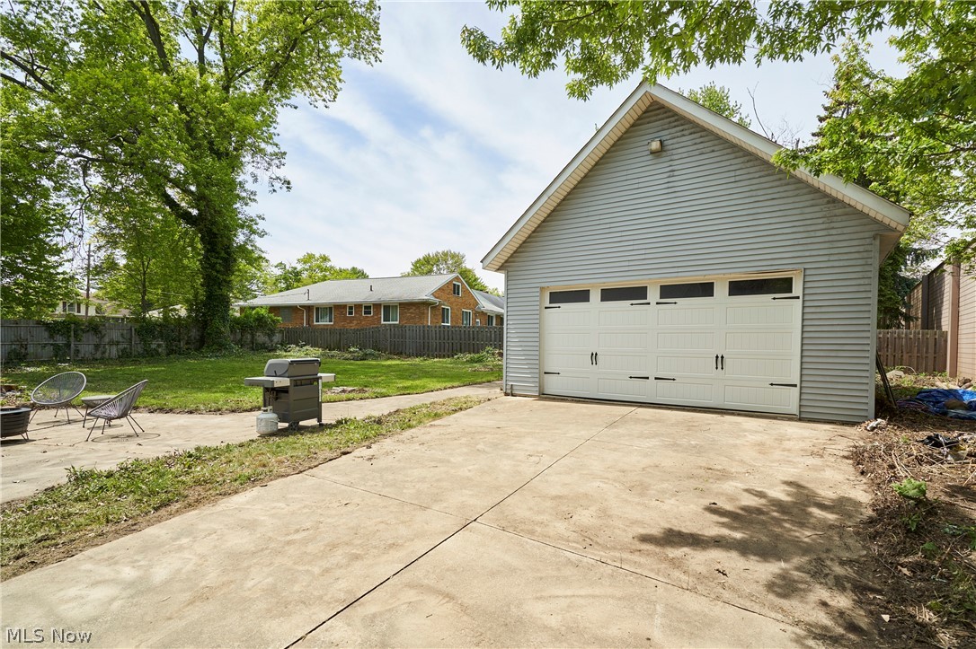 780 Bates Road Rocky River OH 44116
