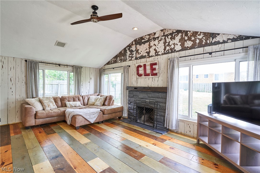 780 Bates Road Rocky River OH 44116