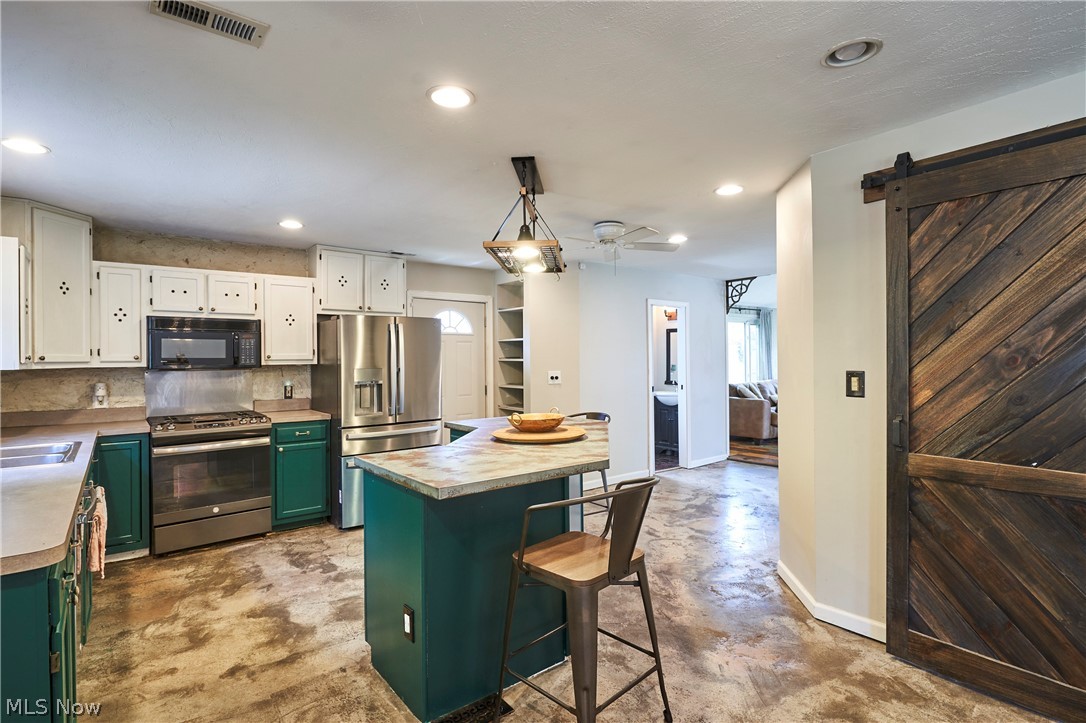 780 Bates Road Rocky River OH 44116