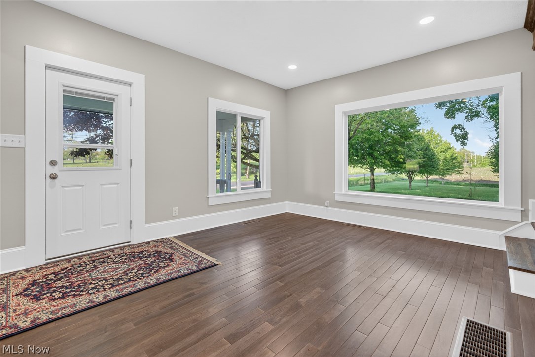9865 Tallmadge Road Diamond OH 44412