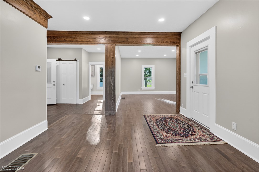 9865 Tallmadge Road Diamond OH 44412