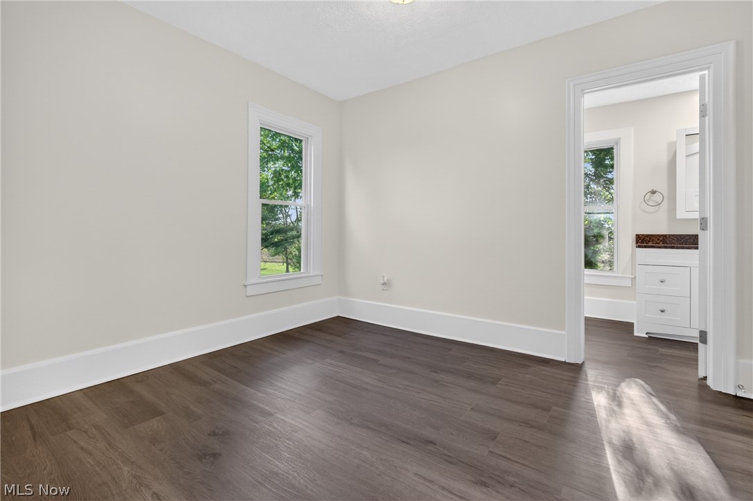 9865 Tallmadge Road Diamond OH 44412