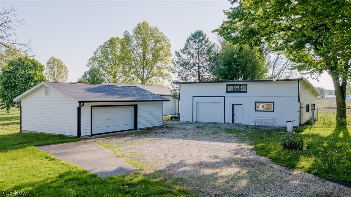 9865 Tallmadge Road Diamond OH 44412