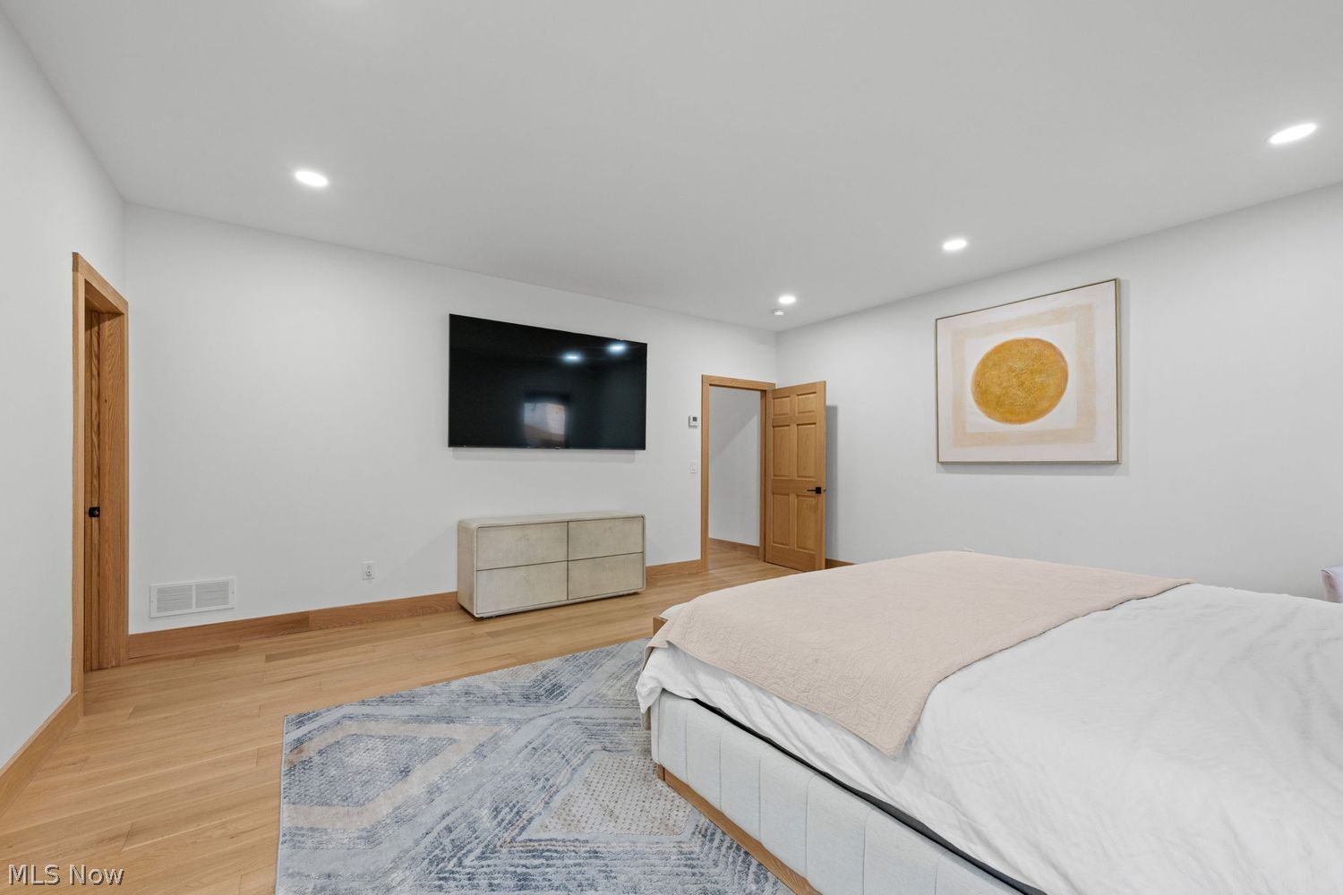 2110 Mattingly Road Hinckley OH 44233