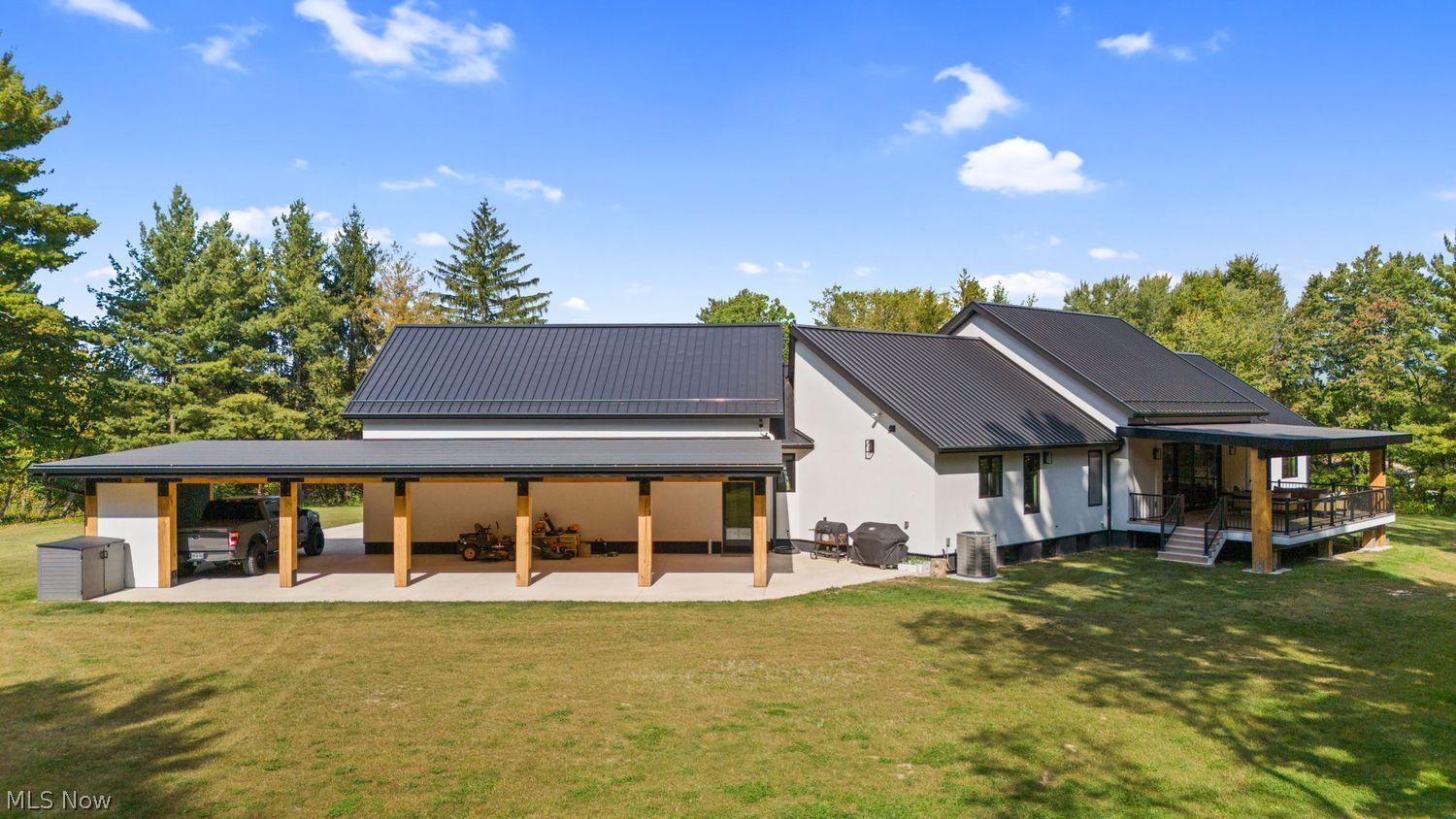 2110 Mattingly Road Hinckley OH 44233