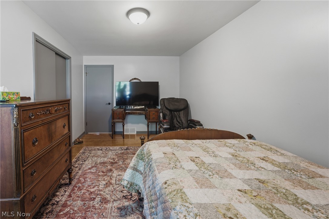 1004 Eastwood Street NE Canton OH 44714