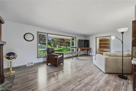 1004 Eastwood Street NE Canton OH 44714