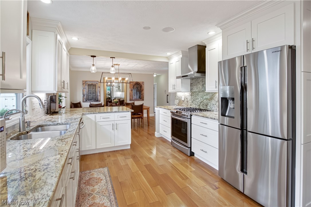 634 Wellesley Circle Avon Lake OH 44012