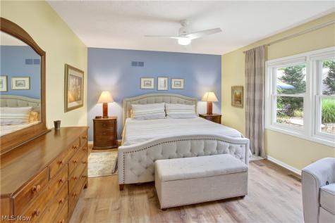 634 Wellesley Circle Avon Lake OH 44012