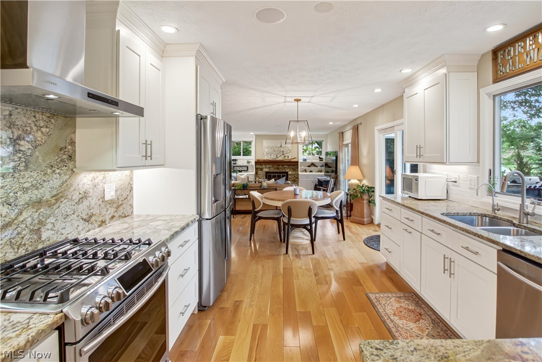 634 Wellesley Circle Avon Lake OH 44012