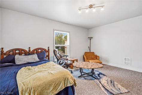 2840-2842 Mahoning Avenue Youngstown OH 44509