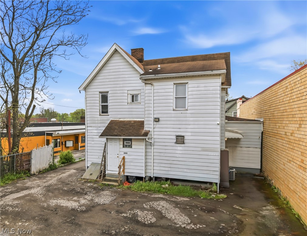 2840-2842 Mahoning Avenue Youngstown OH 44509