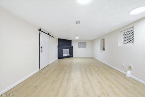 2035 Miami Road Euclid OH 44117