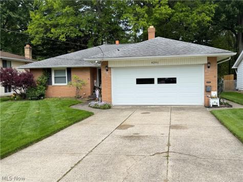 4291 Brendan Lane North Olmsted OH 44070