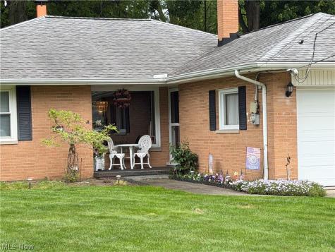 4291 Brendan Lane North Olmsted OH 44070