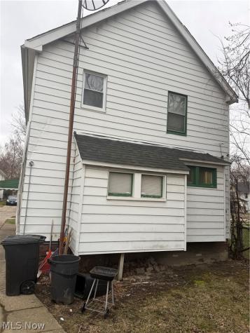 14609 Alder Avenue Cleveland OH 44112