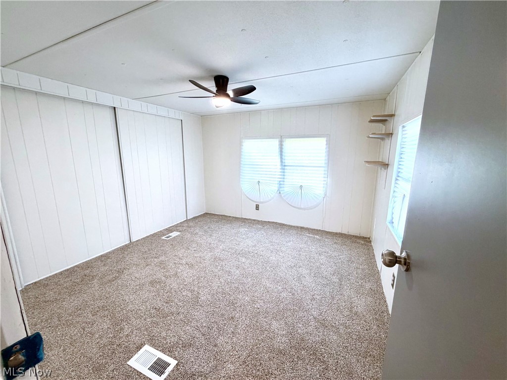 206 Rhode Island Road Elyria OH 44035