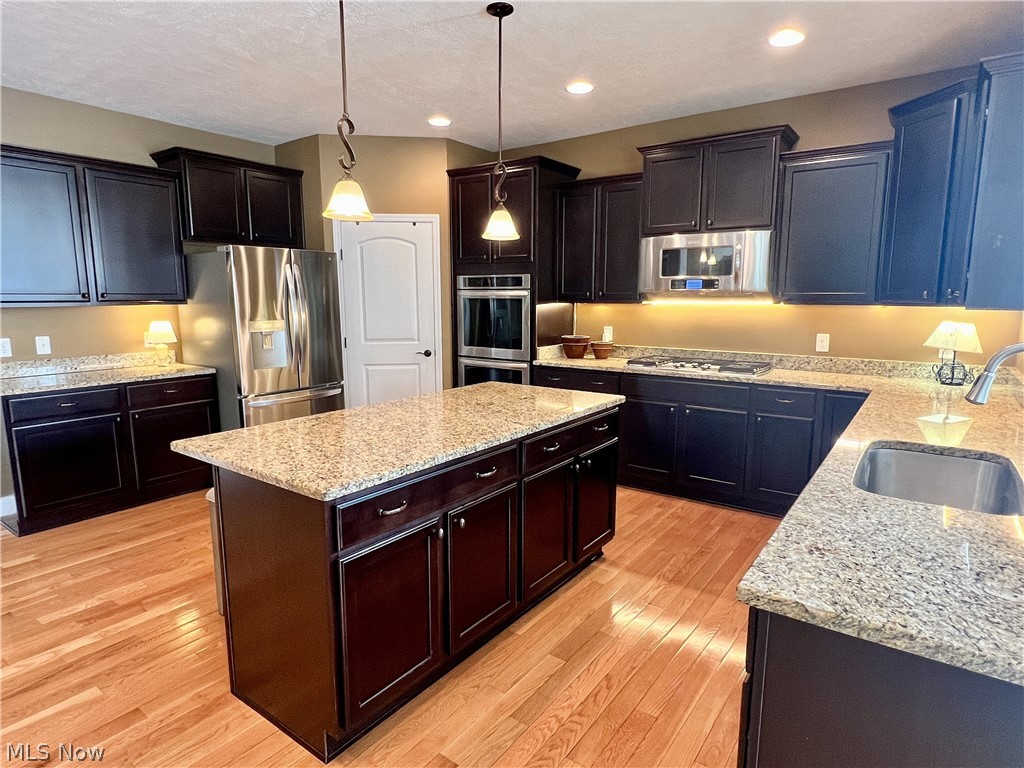 14292 Bentley Lane Strongsville OH 44136