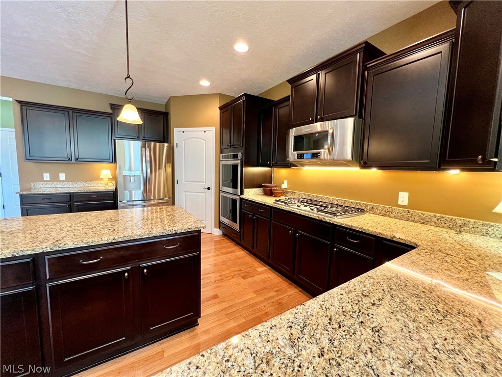 14292 Bentley Lane Strongsville OH 44136