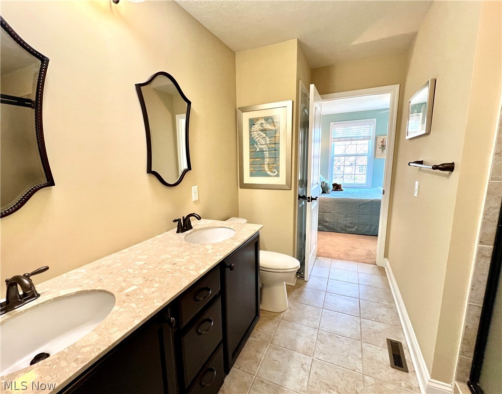 14292 Bentley Lane Strongsville OH 44136