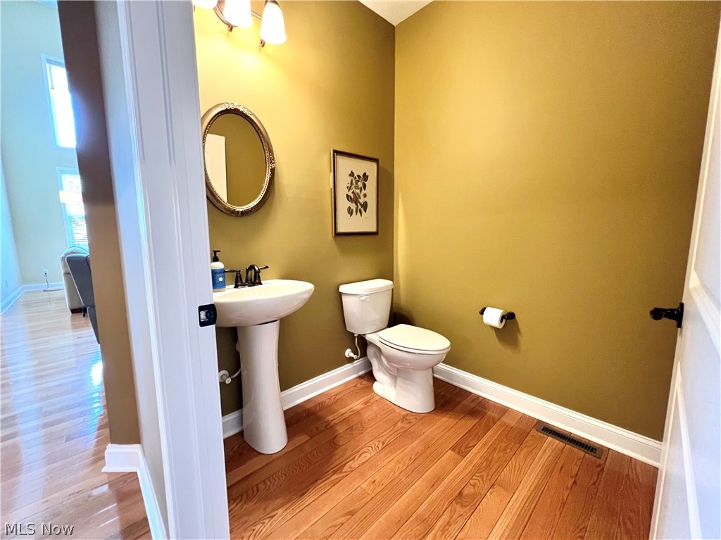 14292 Bentley Lane Strongsville OH 44136