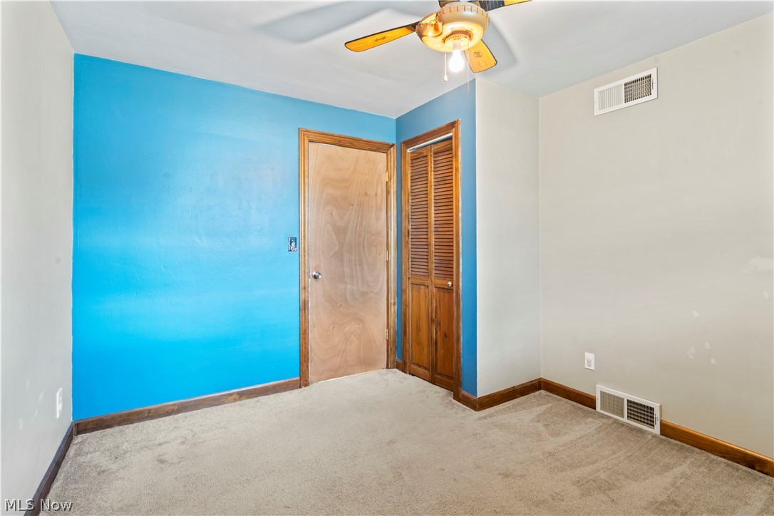 986 Keefer Road Girard OH 44420