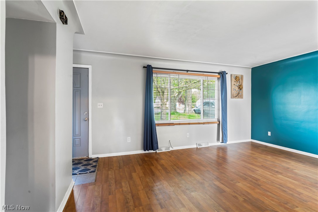 986 Keefer Road Girard OH 44420