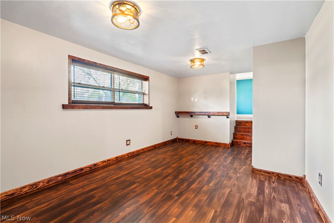 986 Keefer Road Girard OH 44420
